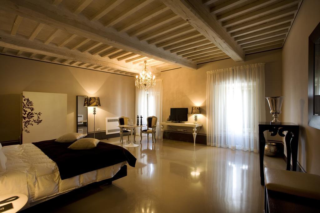 Palazzo Bontadosi Hotel & Spa Montefalco Room photo